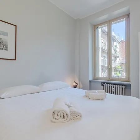 Apartman Guesthost - Bright Flat Just 500 Mt To Porta Nuova *